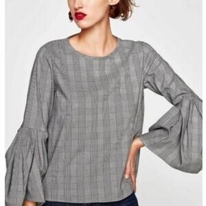 ZARA WOMAN Plaid Bell Sleeve Black and White Cotton Blend Top Size M